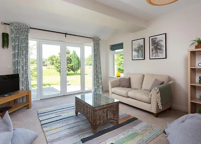 Stunningly Spacious And Annexe With 7 Beds York