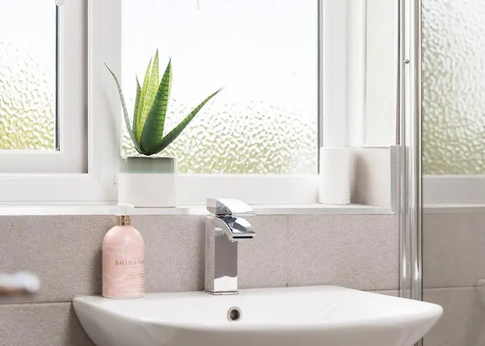 Holiday home Stunningly Spacious And Annexe With 7 Beds York