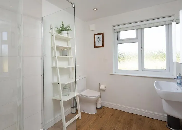 Stunningly Spacious And Annexe With 7 Beds York