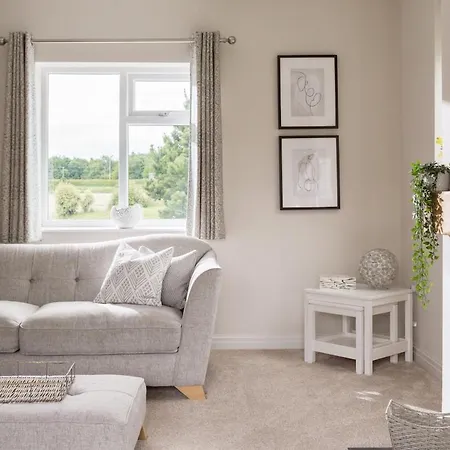 Stunningly Spacious And Annexe With 7 Beds Hébergement de vacances York