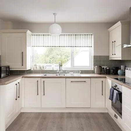 Hébergement de vacances Stunningly Spacious And Annexe With 7 Beds *