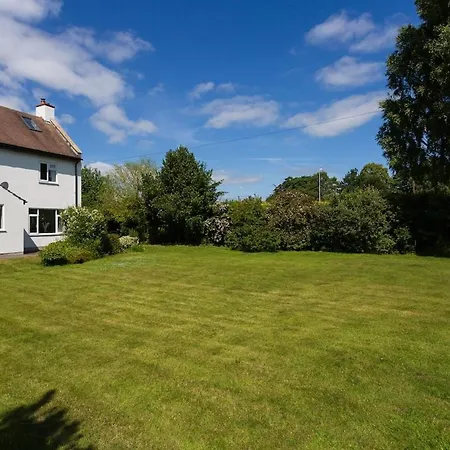 Stunningly Spacious And Annexe With 7 Beds 펜션 요크