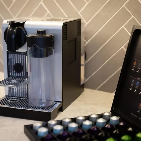 Stunningly Spacious And Annexe With 7 Beds * York