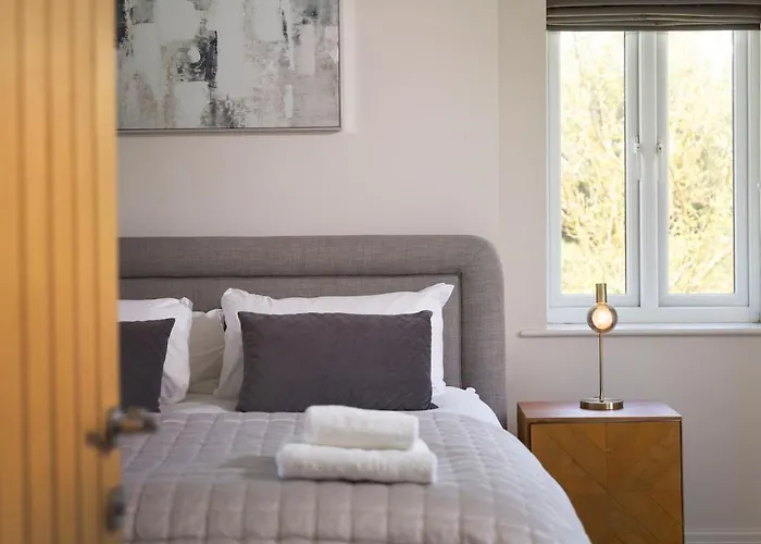 Stunningly Spacious And Annexe With 7 Beds Holiday home