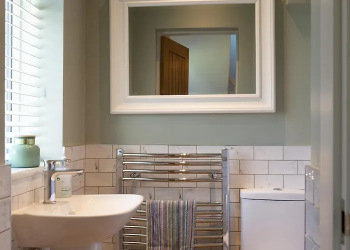 Stunningly Spacious And Annexe With 7 Beds Holiday home York