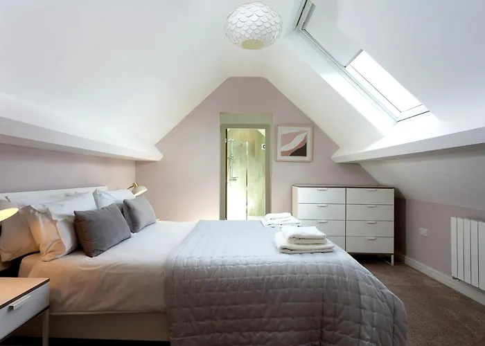 Holiday home Stunningly Spacious And Annexe With 7 Beds York